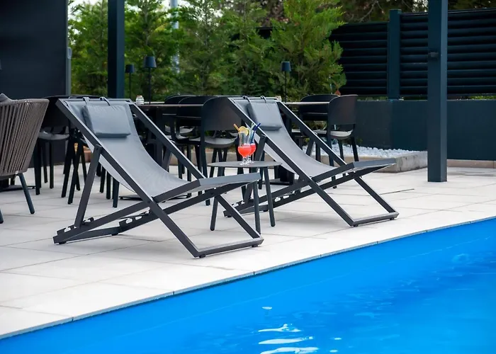 Luxury Levante Πανσιόν Ρόβινι