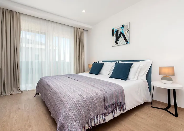 Luxury Levante Πανσιόν