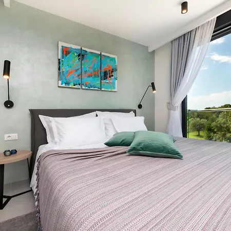 Luxury Levante Pensjonat 4*