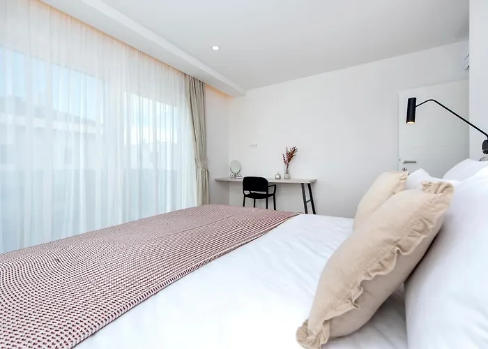 Luxury Levante Gasthuis 4*